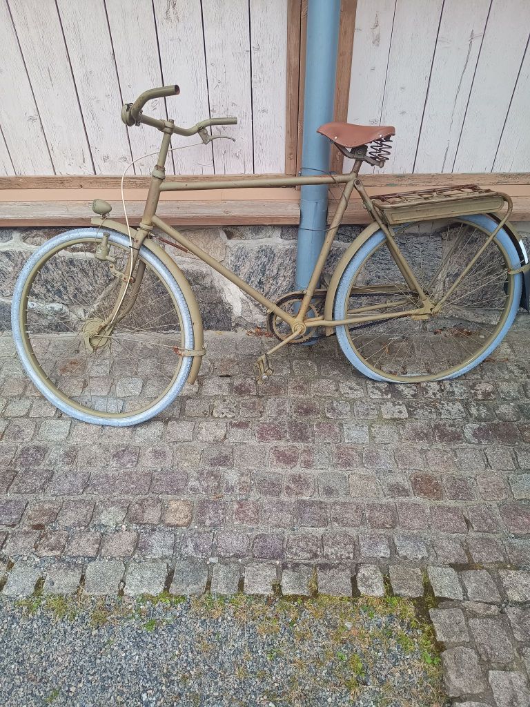 img_20250811_1515160515198172651097767543